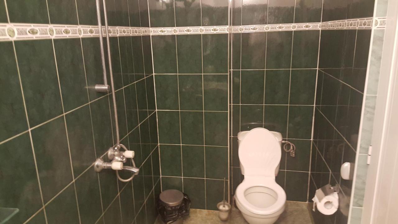 Sachaka Ξενοδοχείο Κάρλοβο Εξωτερικό φωτογραφία